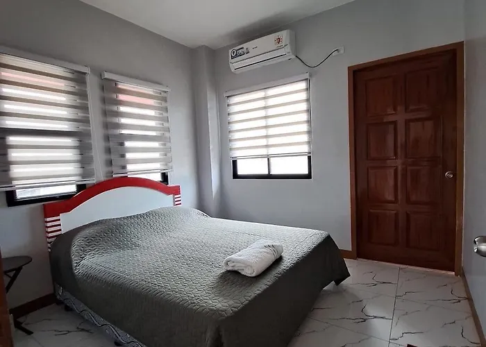Mgf Franz House Appart hôtel 3*