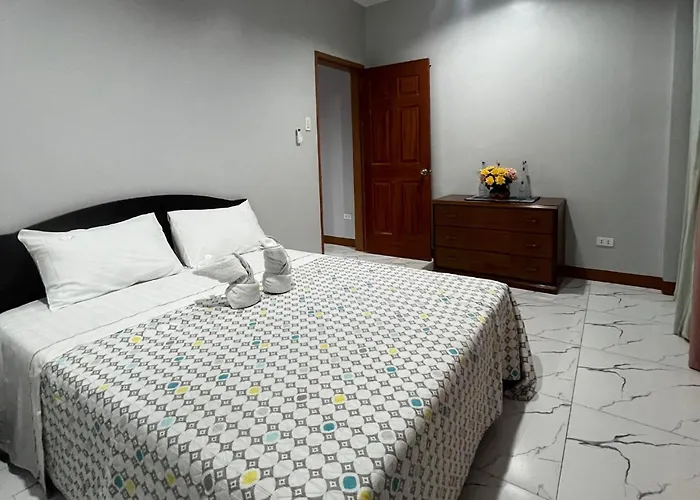 Mgf Franz House Appart hôtel 3*